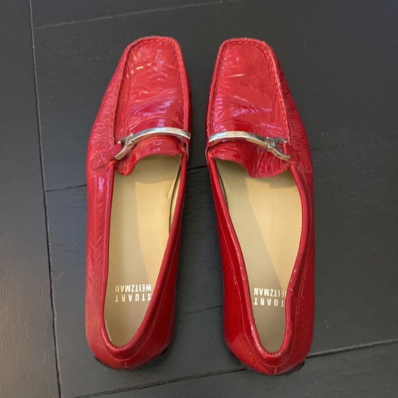 Stuart Weitzman Red Patent Loafers. Made in Spain. Size 8.5 Narrow - Picture 2 of 16